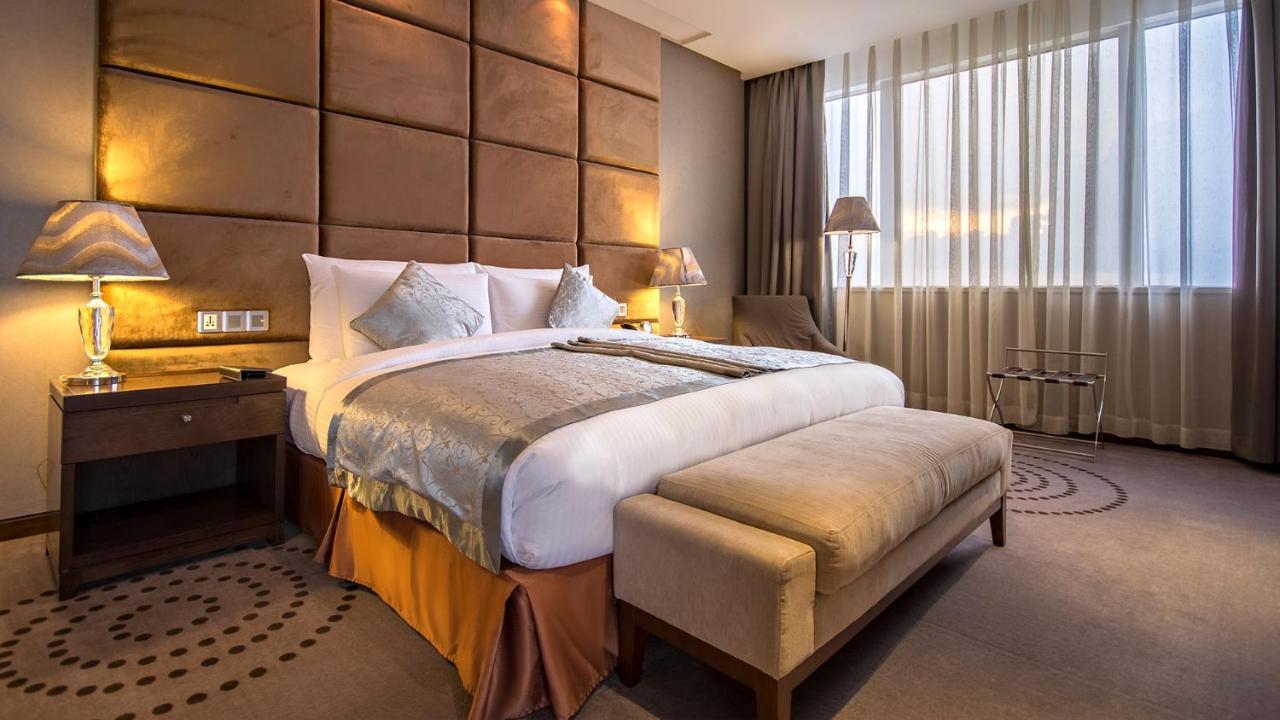 Fleuve Congo Hotel By Blazon Hotels Kinshasa Eksteriør bilde
