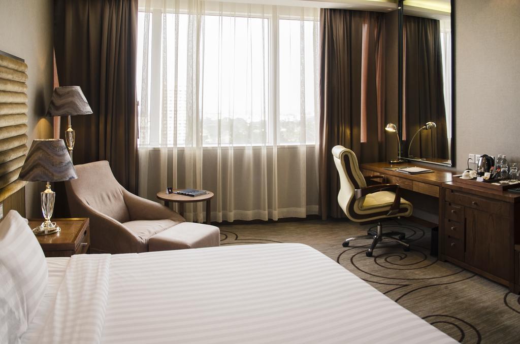 Fleuve Congo Hotel By Blazon Hotels Kinshasa Eksteriør bilde
