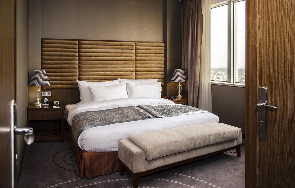 Fleuve Congo Hotel By Blazon Hotels Kinshasa Eksteriør bilde